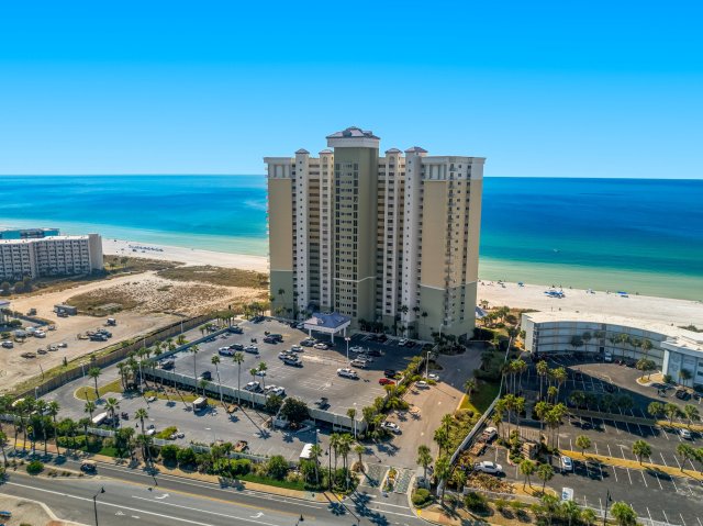 2 Condominium vacation rental located in Panama City Beach 1