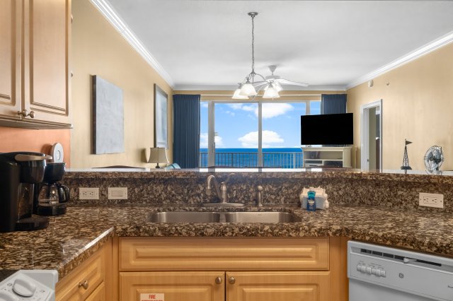 2 Condominium vacation rental located in Panama City Beach 1