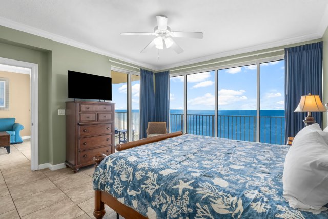 2 Condominium vacation rental located in Panama City Beach 1