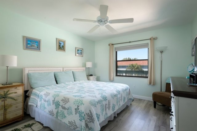 2 Condominium vacation rental located in Anna Maria Island 1