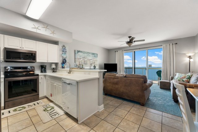 1 Condominium vacation rental located in Panama City Beach 1