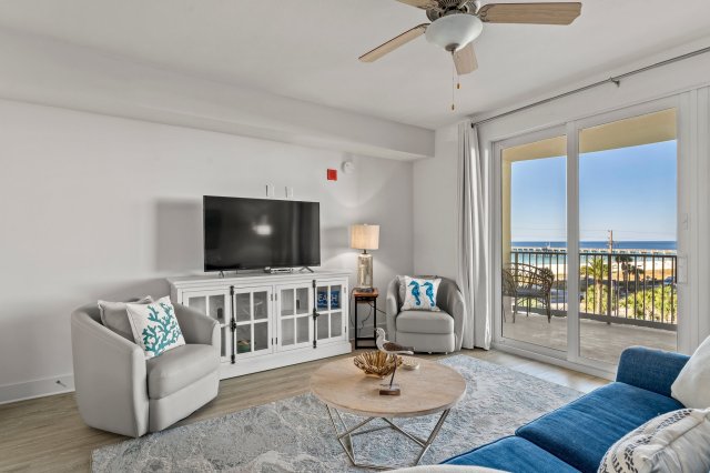 1 Condominium vacation rental located in Panama City Beach 1