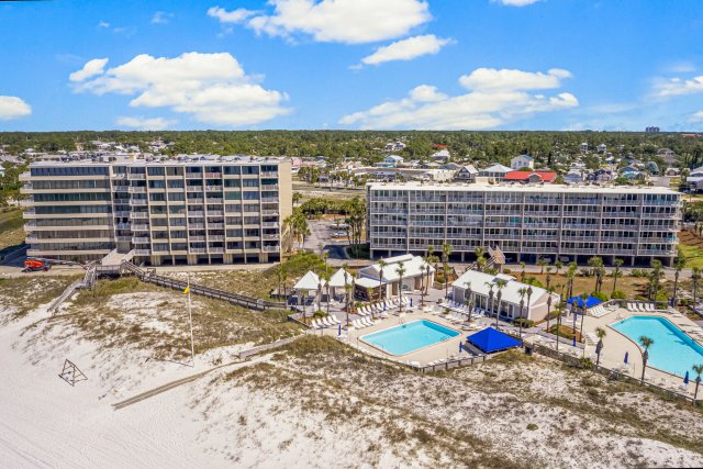 2 Condominium vacation rental located in Panama City Beach 1