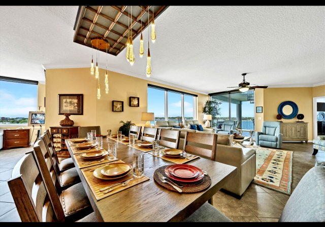 4 Condominium vacation rental located in Okaloosa Island 1