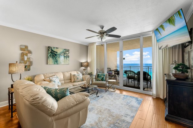 2 Condominium vacation rental located in Panama City Beach 1