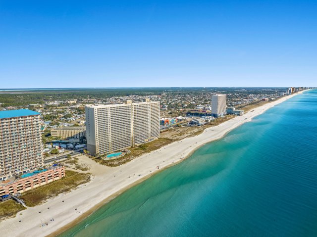 2 Condominium vacation rental located in Panama City Beach 1