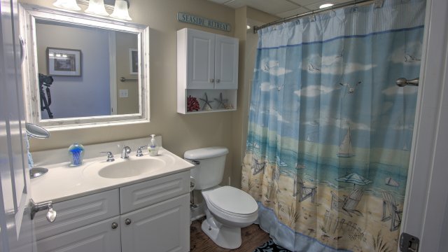 1 Condominium vacation rental located in Panama City Beach 1