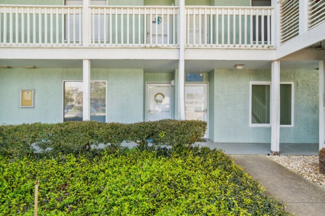 1 Condominium vacation rental located in Panama City Beach 1