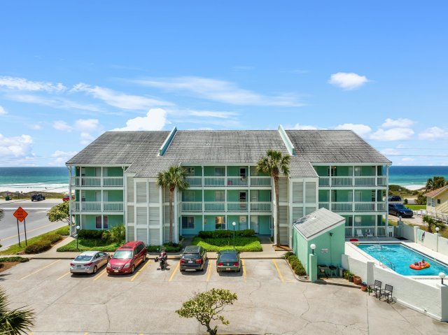 1 Condominium vacation rental located in Panama City Beach 1