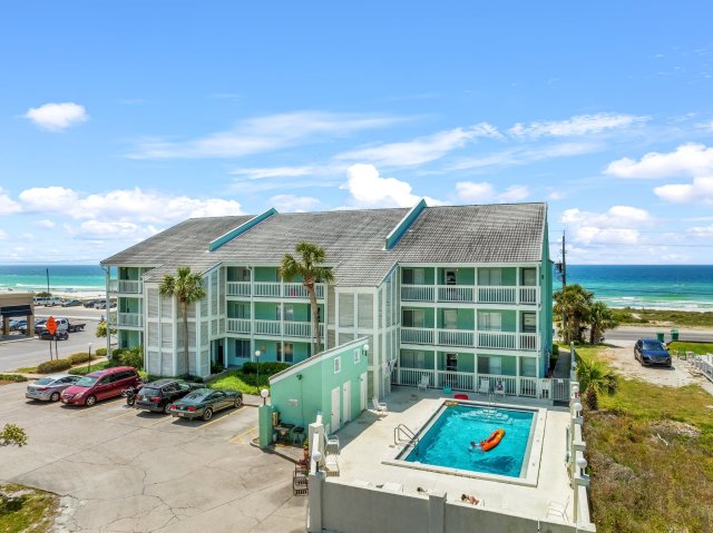 1 Condominium vacation rental located in Panama City Beach 1