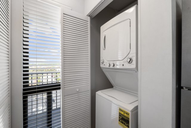 2 Condominium vacation rental located in Destin 1