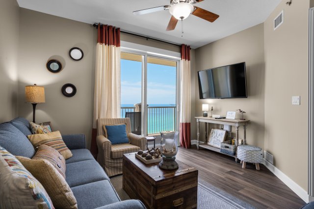 2 Condominium vacation rental located in Panama City Beach 1