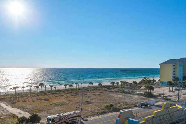 2 Condominium vacation rental located in Panama City Beach 1