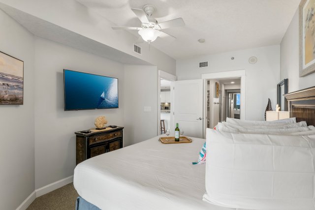 3 Condominium vacation rental located in Panama City Beach 1