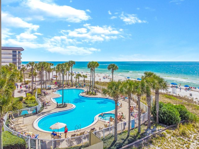 3 Condominium vacation rental located in Panama City Beach 1