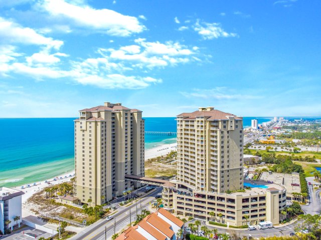 4 Condominium vacation rental located in Panama City Beach 1