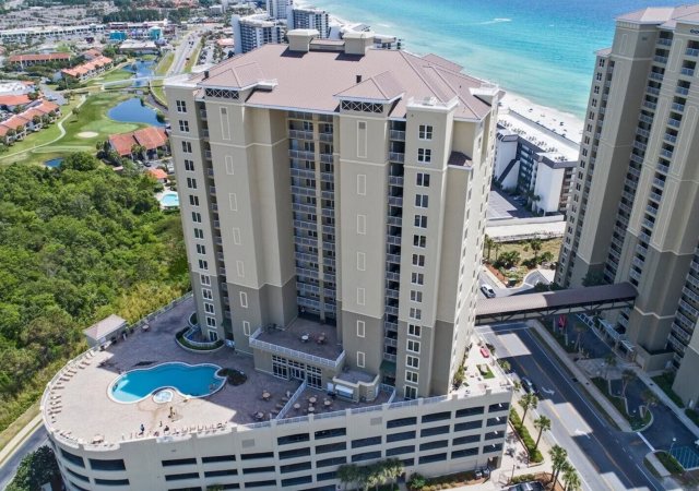 2 Condominium vacation rental located in Panama City Beach 1