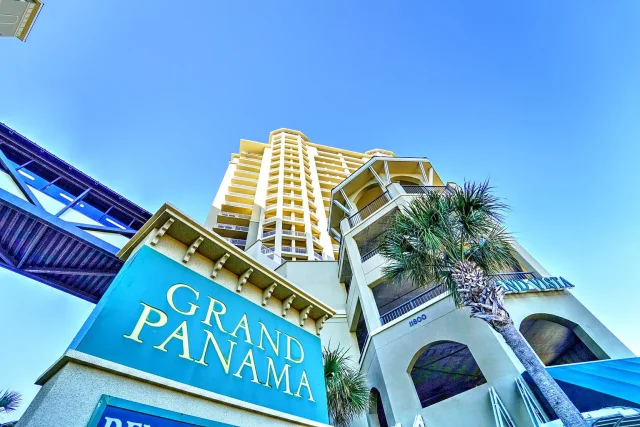 2 Condominium vacation rental located in Panama City Beach 1