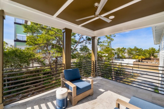 6 House vacation rental located in Destin 1