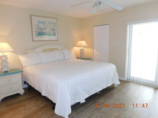 2 Condominium vacation rental located in Anna Maria Island 1