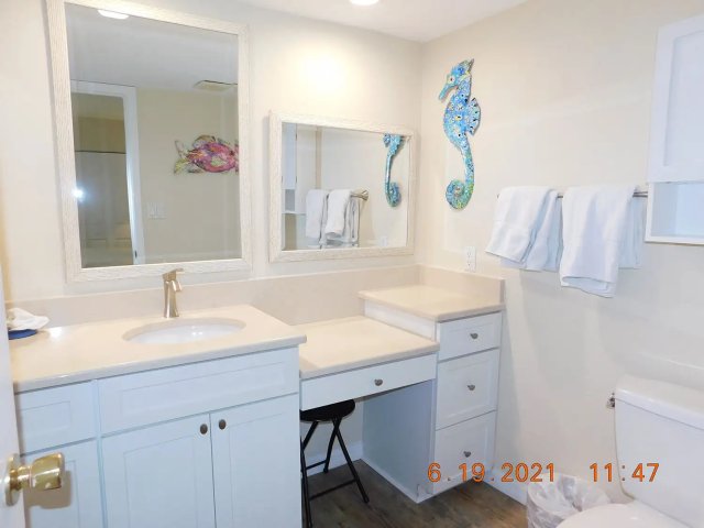 2 Condominium vacation rental located in Anna Maria Island 1