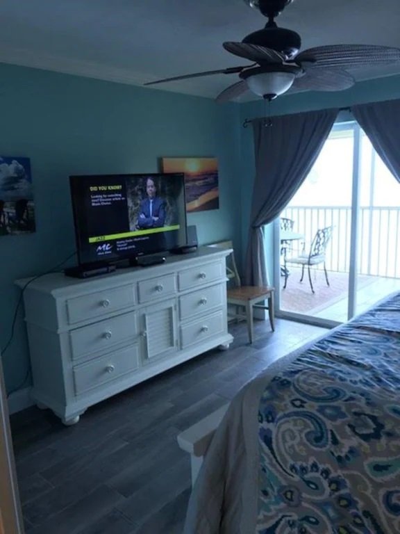 2 Condominium vacation rental located in Anna Maria Island 1