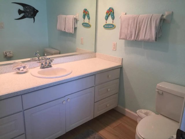 2 Condominium vacation rental located in Anna Maria Island 1