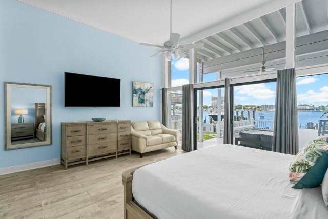 5 House vacation rental located in Destin 1