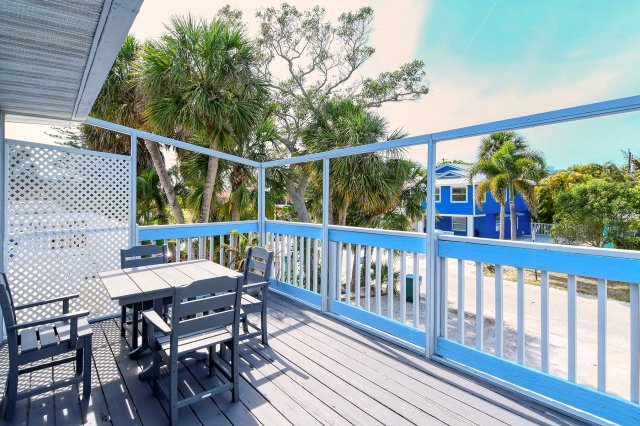 2 House vacation rental located in Anna Maria Island 1