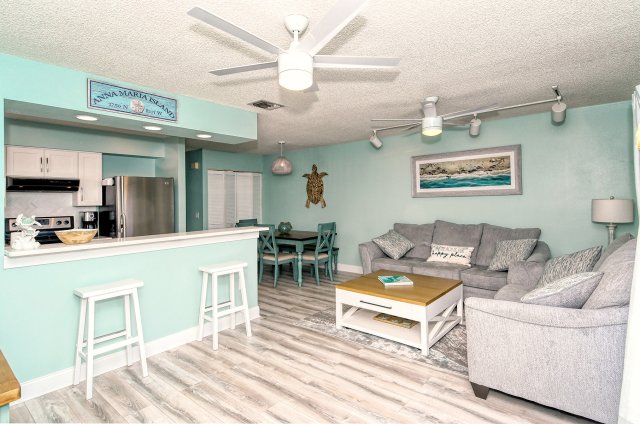 2 House vacation rental located in Anna Maria Island 1