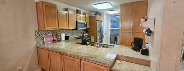 2 Condominium vacation rental located in Longboat Key 1