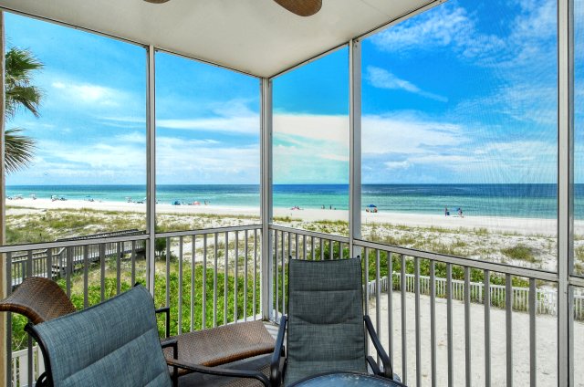 2 Condominium vacation rental located in Anna Maria Island 1