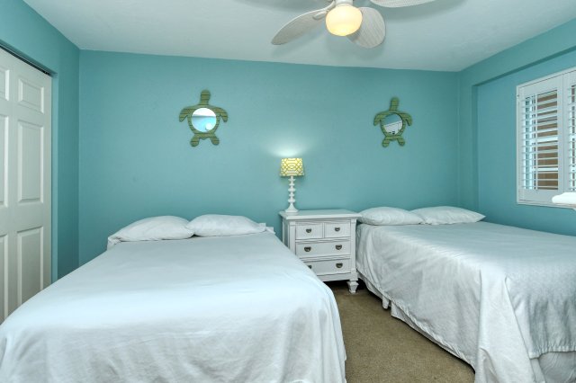 2 Condominium vacation rental located in Anna Maria Island 1