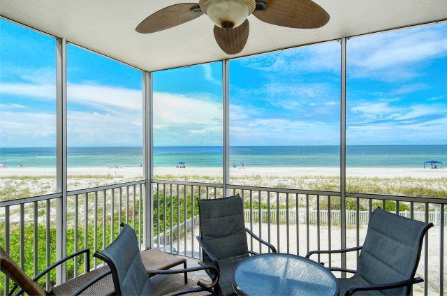 2 Condominium vacation rental located in Anna Maria Island 1