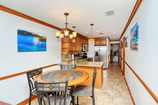 2 Condominium vacation rental located in Anna Maria Island 1