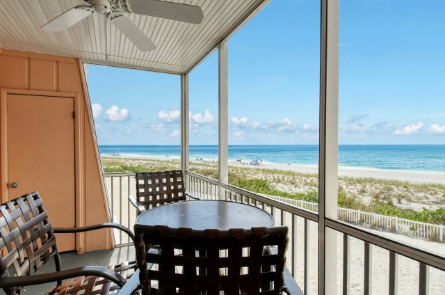 2 Condominium vacation rental located in Anna Maria Island 1