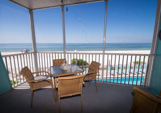 2 Condominium vacation rental located in Anna Maria Island 1