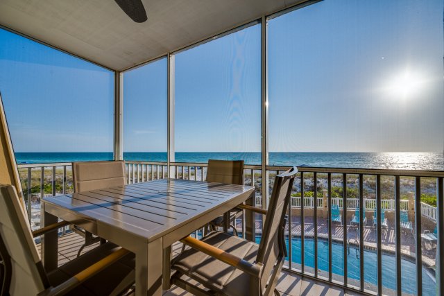 2 Condominium vacation rental located in Anna Maria Island 1