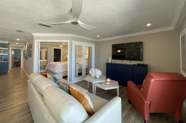 2 Condominium vacation rental located in Anna Maria Island 1