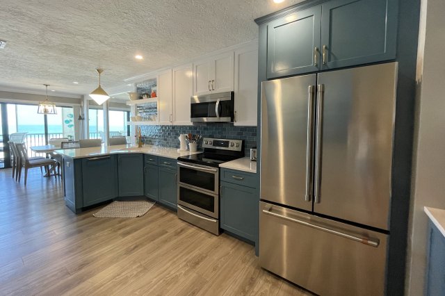 2 Condominium vacation rental located in Anna Maria Island 1