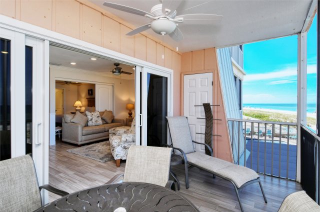 2 Condominium vacation rental located in Anna Maria Island 1