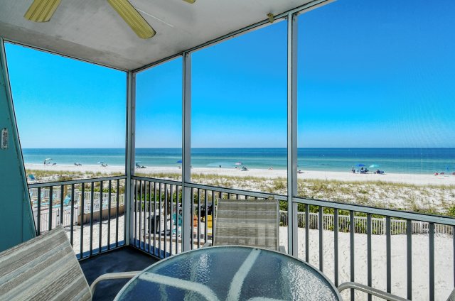 2 Condominium vacation rental located in Anna Maria Island 1