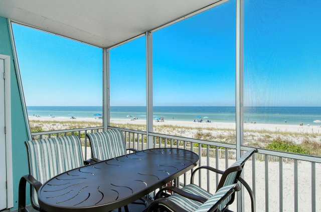 2 Condominium vacation rental located in Anna Maria Island 1