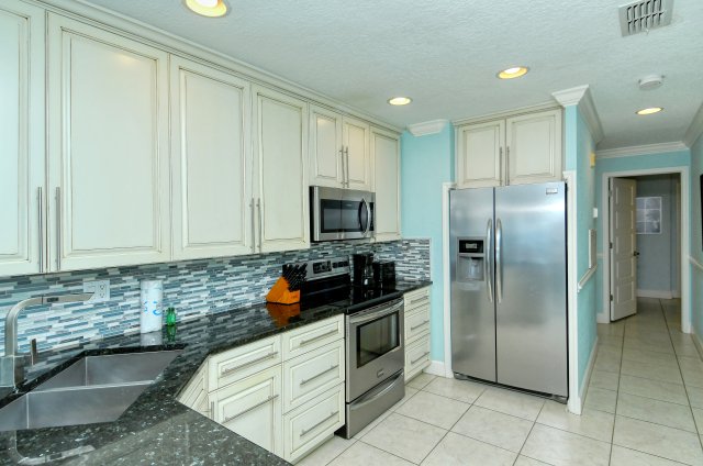 2 Condominium vacation rental located in Anna Maria Island 1