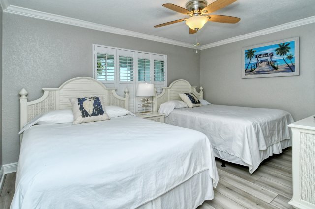 2 Condominium vacation rental located in Anna Maria Island 1