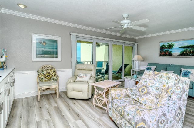 2 Condominium vacation rental located in Anna Maria Island 1