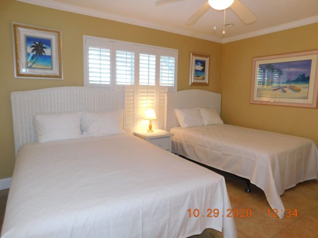 2 Condominium vacation rental located in Anna Maria Island 1