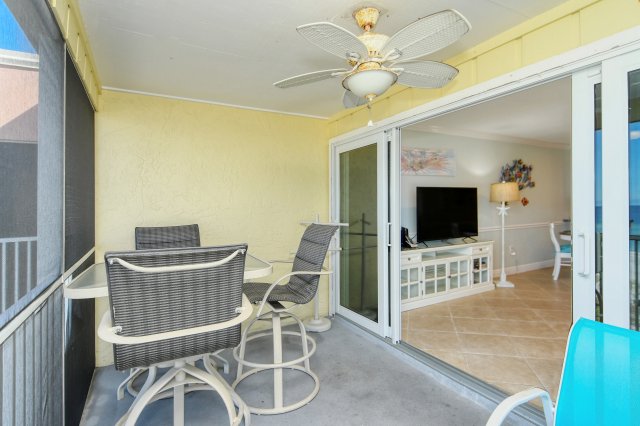 2 Condominium vacation rental located in Anna Maria Island 1