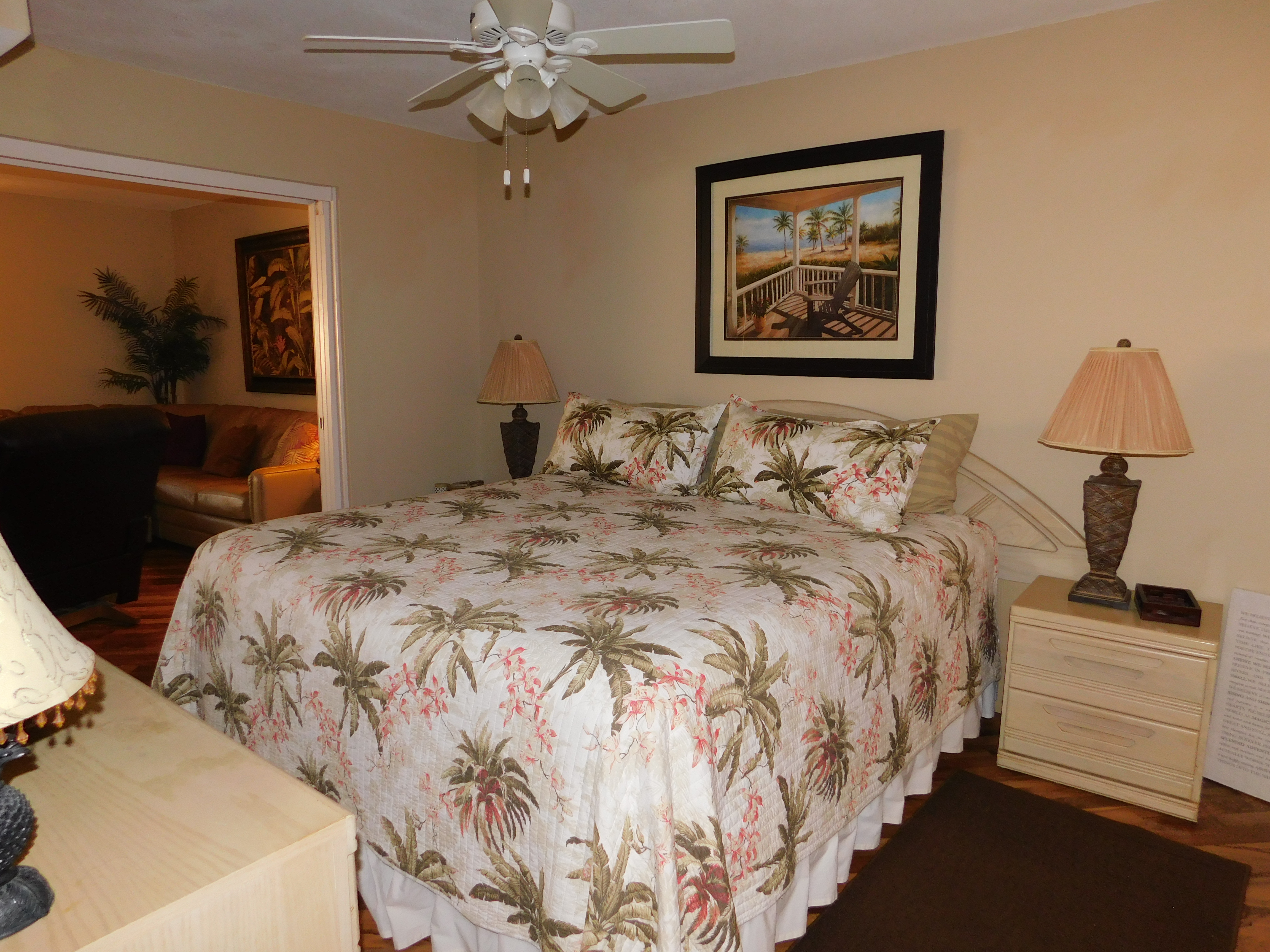 2 Condominium vacation rental located in Anna Maria Island 1