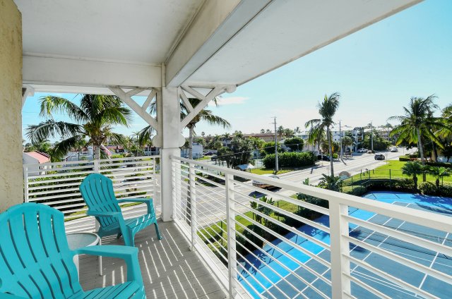 2 Condominium vacation rental located in Anna Maria Island 1